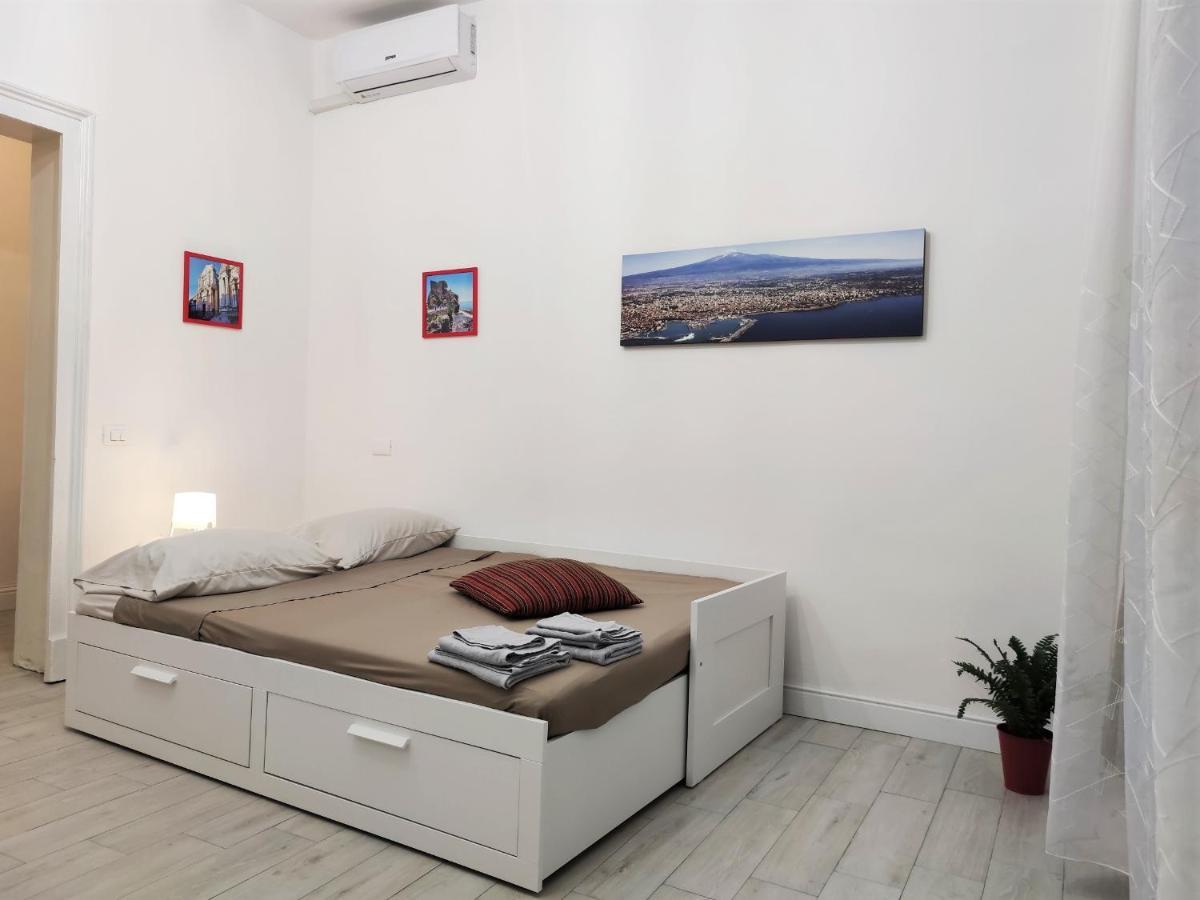 Central Apartments Caronda Street Катания Экстерьер фото